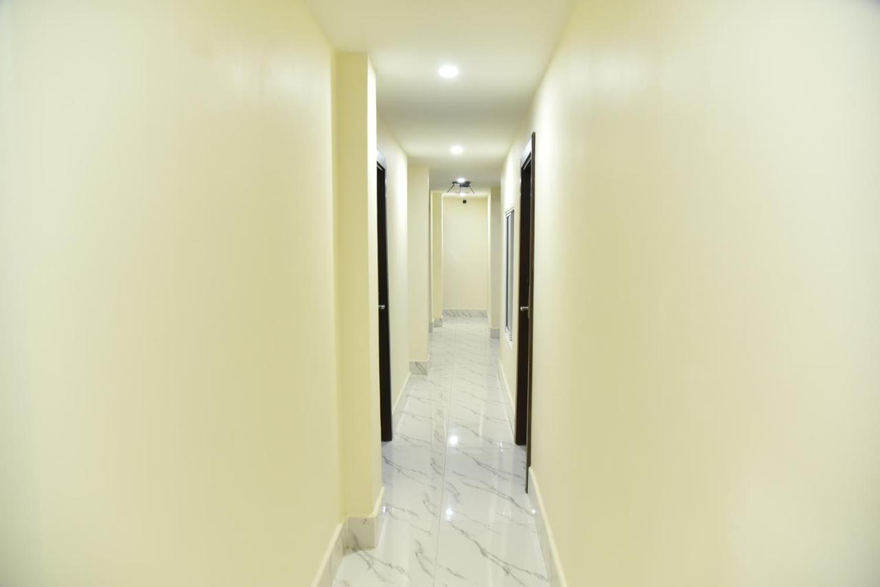 Rose Nana Hotel