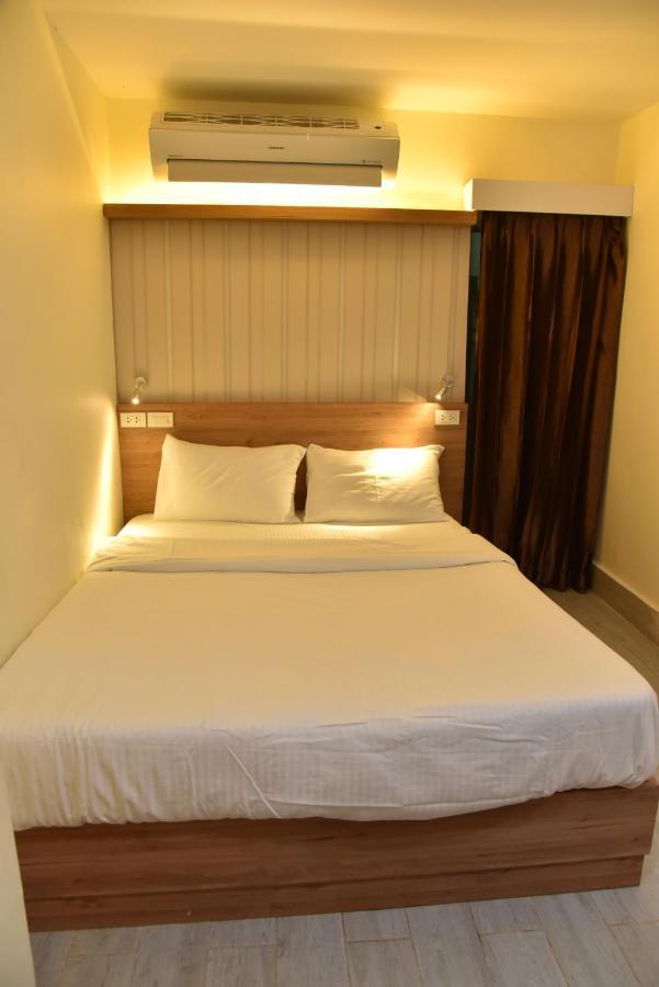Hotel Rose Nana Bangkok