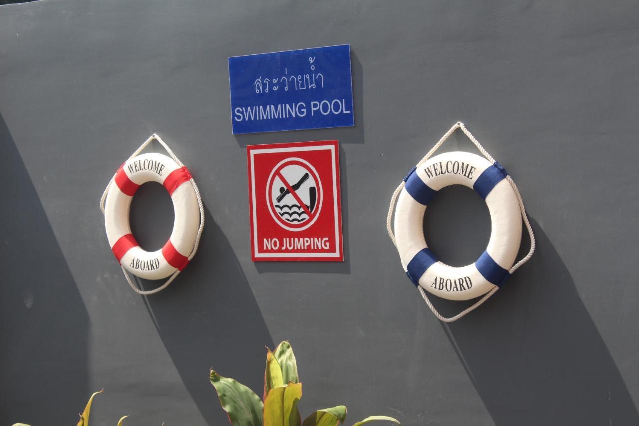 Asrama H-district Boutique Poshotel *