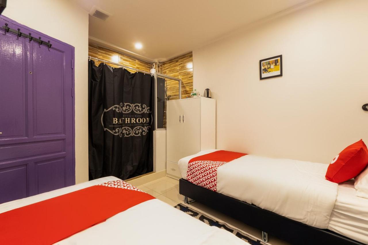 Oyo 960 The Urban Age Deluxe 2*