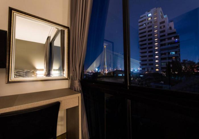 V Varee Hotel 3*