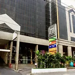 Omni Tower Cozy Apartment Nana Bts