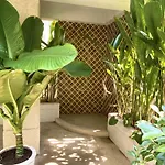 14 Place Sukhumvit Suites