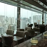Ramada By Wyndham Bangkok Sukhumvit 11