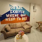 Hej Khaosan Hostel