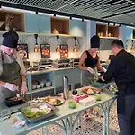 Samsen Street Hotel - SHA Extra Plus