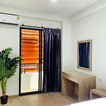 Gp House Bangkok - Sukhumvit Onnut Bts Skytrain