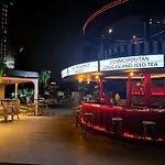 Radisson Suites Bangkok Sukhumvit - SHA Extra Plus