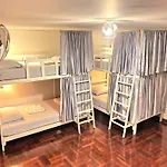 Home16 Sukhumvit16