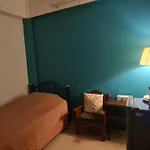Roong-Arun Apartment