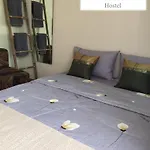 OYO 872 Saen Sabai Hostel