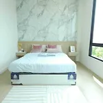 The Pearl Residence House