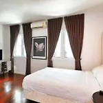 Townhome 3 Bed4 Baht Asok Mrtbts Sukhumvit 16