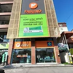 Homey-Sleepy Don Mueang Airport Hostel