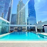 I Residence Hotel Silom