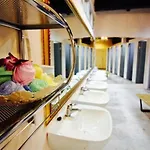 Art Hotel Sanamchai