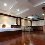 Alameda Suites Hotel