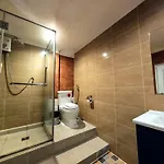 Thrive Hotel