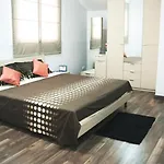 101 Sukhumvit Service Apartment