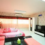 Deluxe At Popular Condo