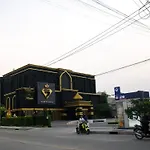 A Joy House - Kaset Nawamin City