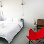 Jellybean Ezy Hostel Sathorn