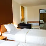 Nrv Place Apart Hotel