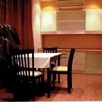 Strand Inn Hotel