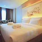 Parinda Hotel