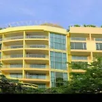Seven Place Executive Residences