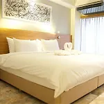 Jolly Suites & Spa Hotel