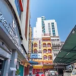 Woodlands Inn Hotel
