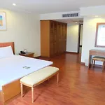 Omni Tower Sukhumvit Nana By Compass Hospitality