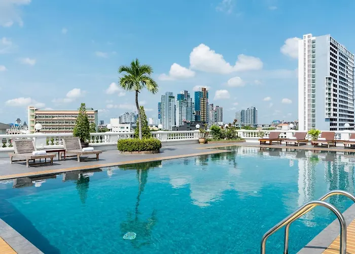 Niran Grand Hotel