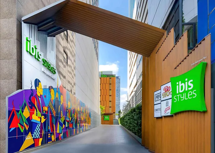 Ibis Styles Bangkok Silom
