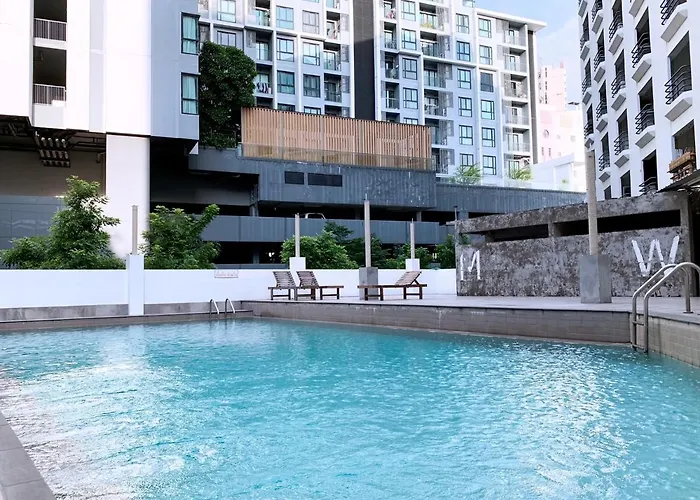 Watana Hotel