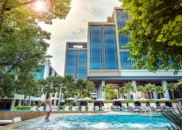 Four Seasons Hotel Bangkok At Chao Phraya River
