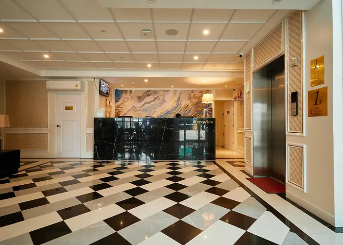 Rose Apple Hotel