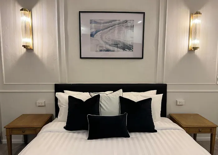 Entire Townhouse For Up To 5 Ppl 5 Mins To Mrt Station