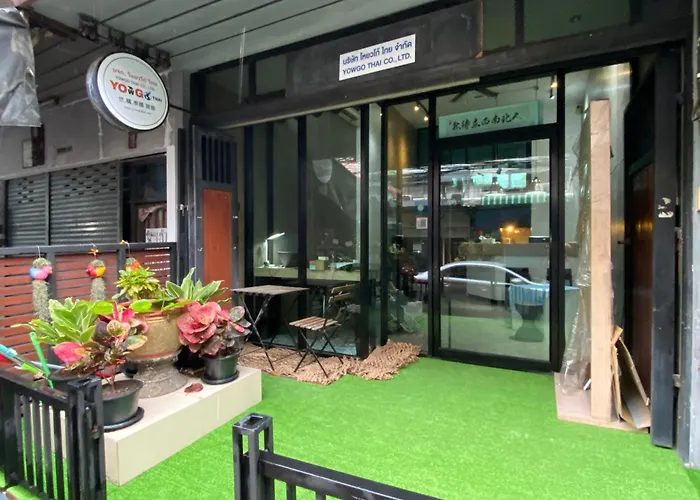 Yowgo Thai Inn