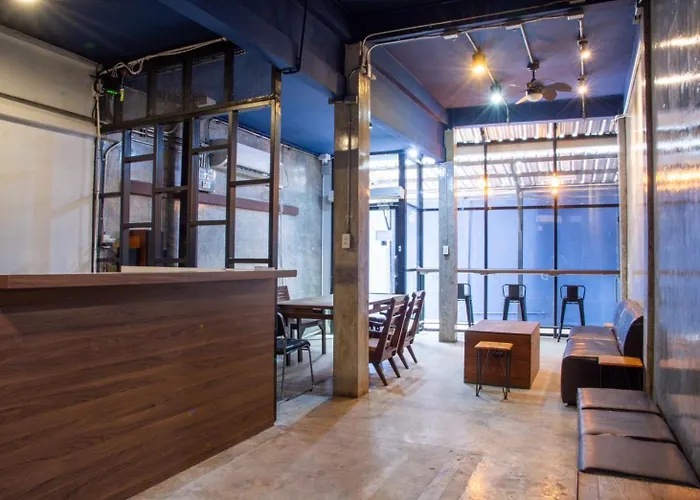 Area81 Hideout Hostel
