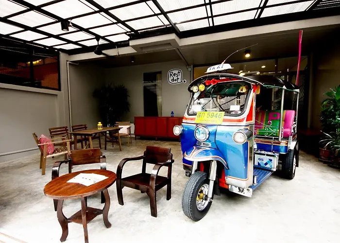 Restdot Hostel