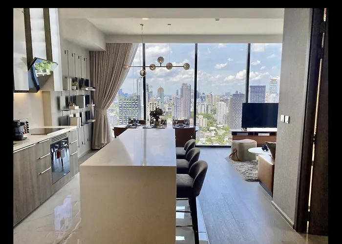 Spacious 115Sqm Sleeps Up To 6 Central Asoke Nana Close To Mrt And Bts