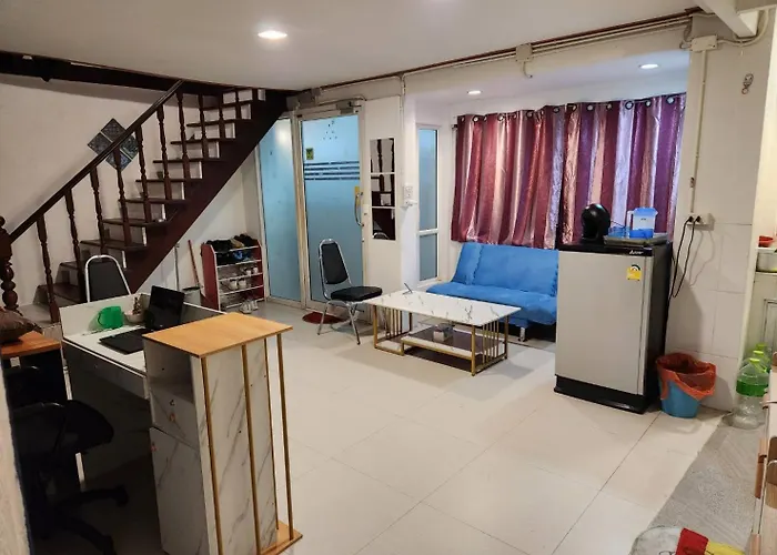 White House Hostel Khaosan