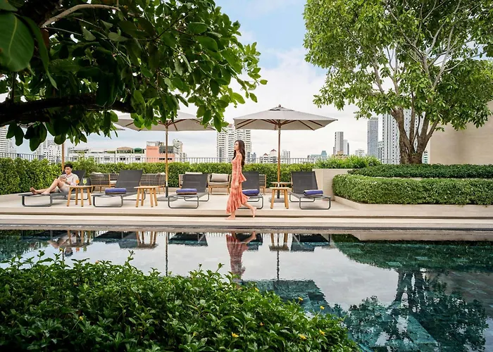 Madi Paidi Bangkok, Autograph Collection
