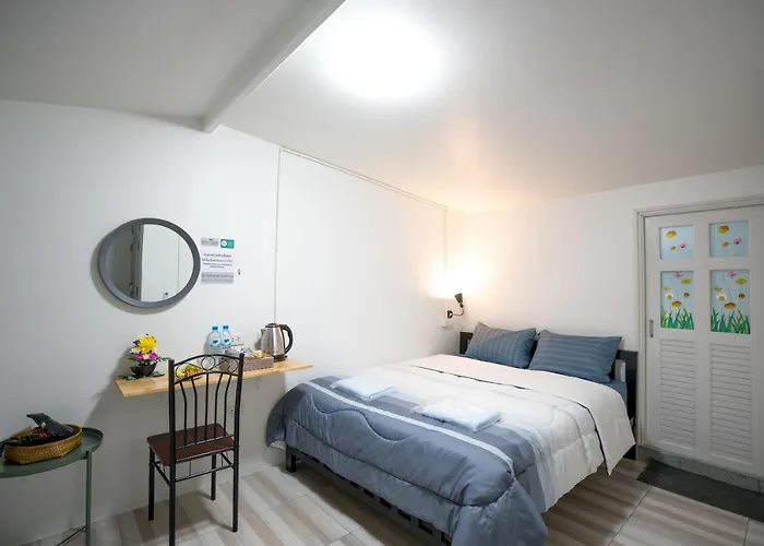 Dhub Hostel Donmueng