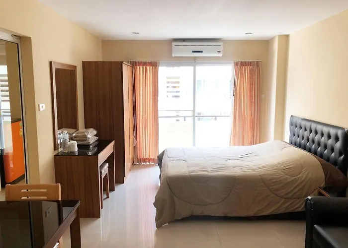 Charoenkrung Place