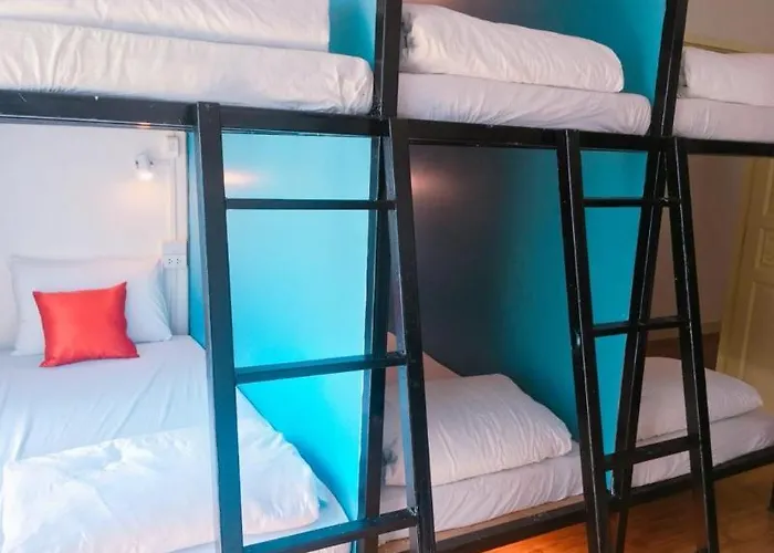 Life Hostel