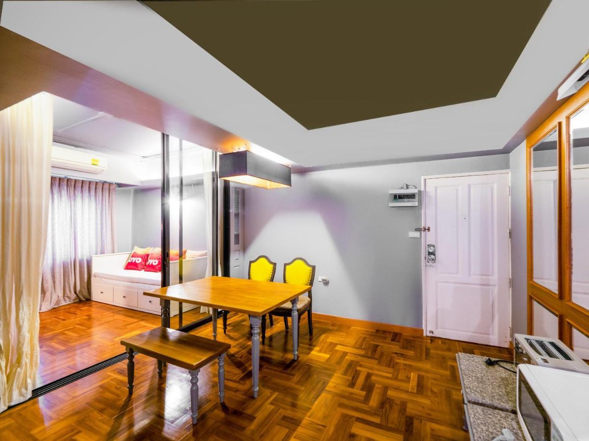 Oyo 1042 Boon's Hotel 3*