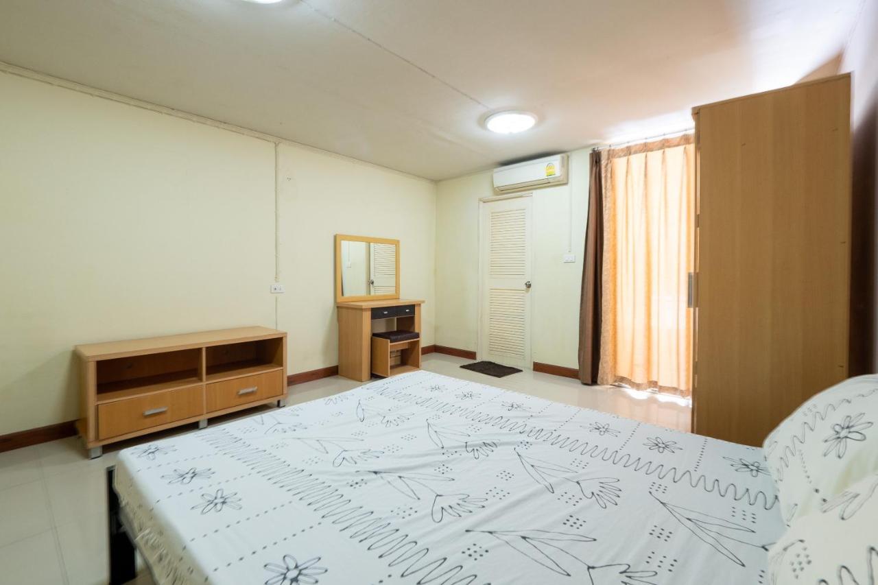 Oyo 1071 Baan Tevej Hotel 3*